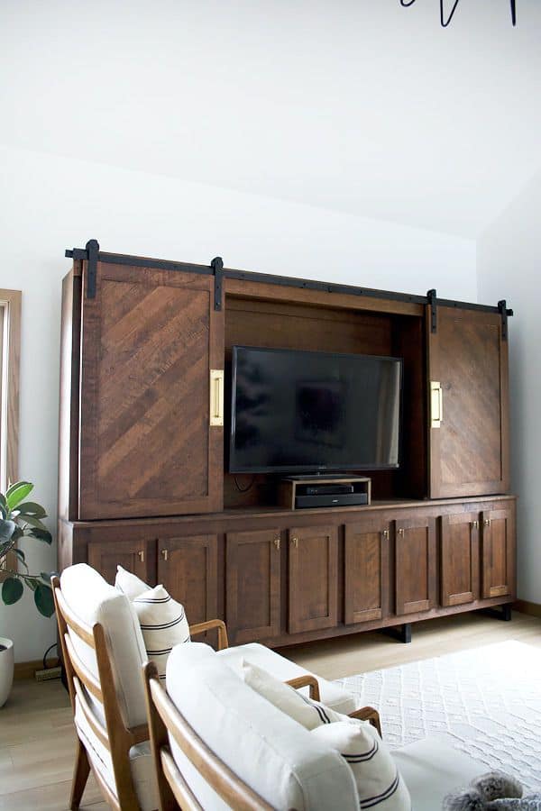 15.-Cabinet-Look-Like-TV-Stand-with-Sliding-Doors.jpg